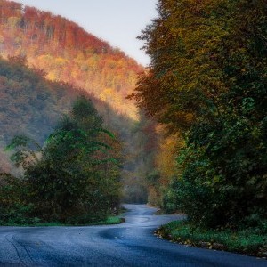 Tájkép, őszi táj, országúttal - Lillafüred, Miskolc