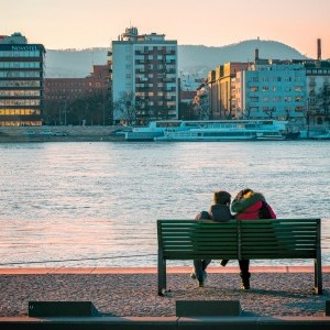 Szerelem a rakparton - Budapest (streetphoto)